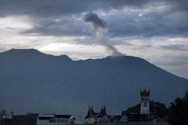 Gunung Marapi di Sumbar Kembali Erupsi