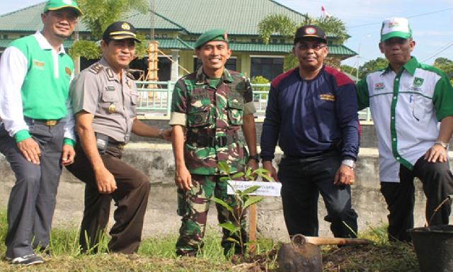 TNI, Polri dan SPTI  Tanam 3.000 Pohon Mahoni