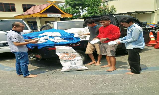 Agar tak Ketahuan, Kemasan Diganti