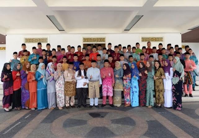 Lepas 96 CPNS Lulusan IPDN Asal Riau, Ini Pesan Gubri