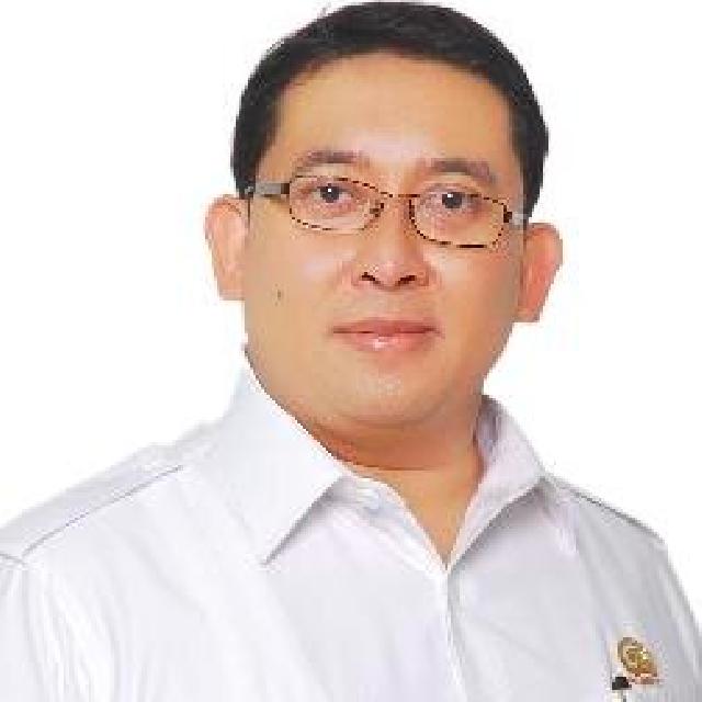 Fadli Zon Kasihan Jika Jokowi Adu Tinju Lawan Eks Danjen Kopassus