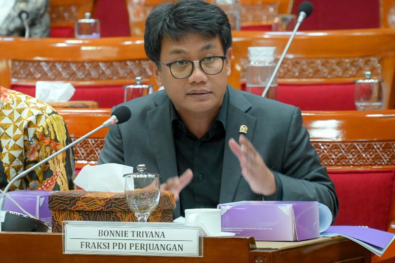 Anggota DPR Meragukan Data BPS Soal Pertumbuhan Ekonomi Kuartal II 2025