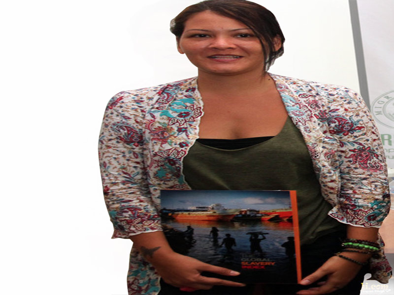 Melanie Subono Sepakat Cerai