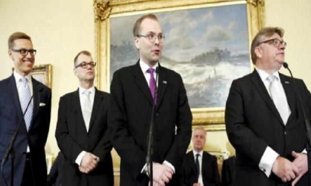 Menteri-menteri Finlandia Berkantor Bersama