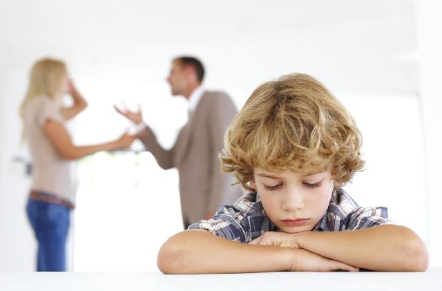 Ketika Orang Tua Bercerai, Pahami 5 Perasaan Anak Ini