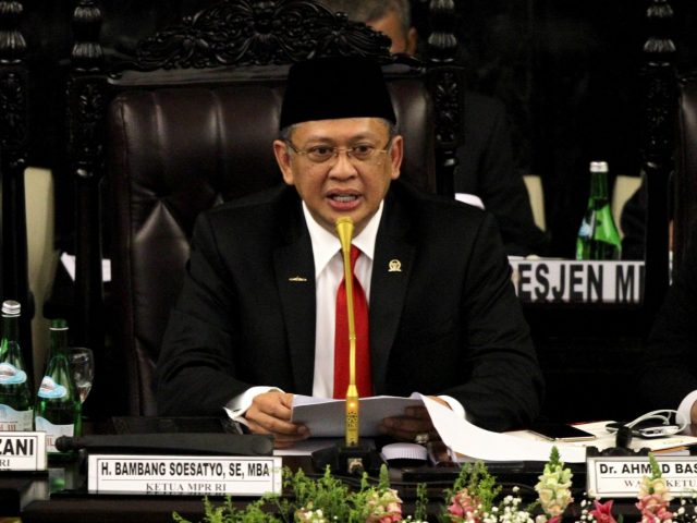 Ketua MPR Usul Jadwal Pelantikan Jokowi Pukul 2 Siang, Ini Alasannya