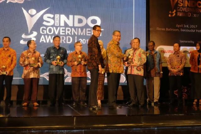 Kepulauan Meranti Kembali Raih Sindo Weekly Goverment Award