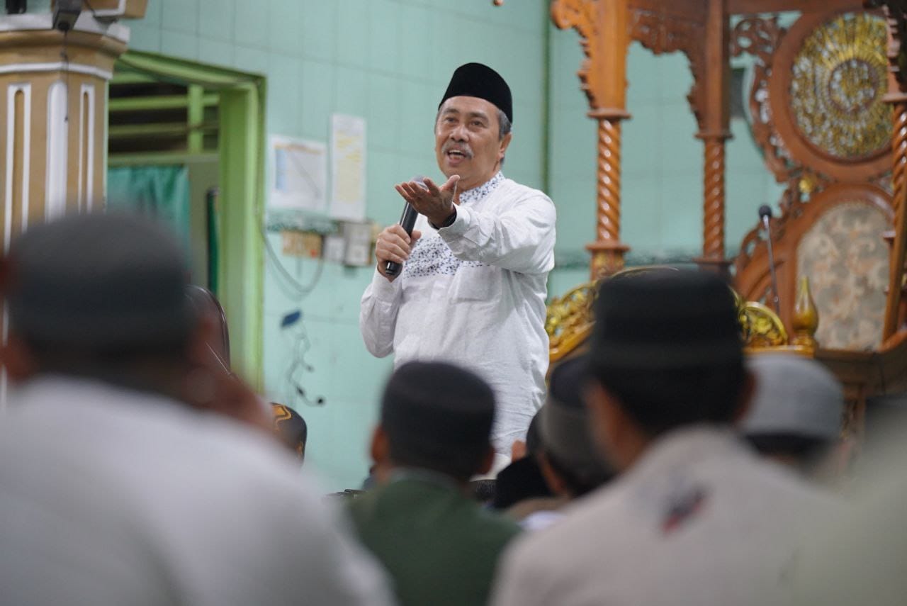 Gubri Safari Subuh di Rohul, Masyarakat Ujung Batu Bak Dapat 'Durian Runtuh'