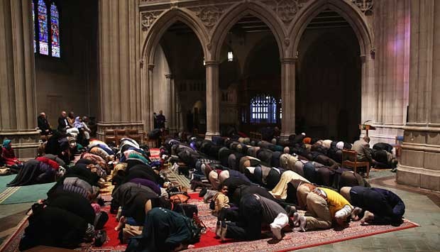 Lembaga Riset AS: Islam Bakal Jadi Agama Terbesar di Dunia