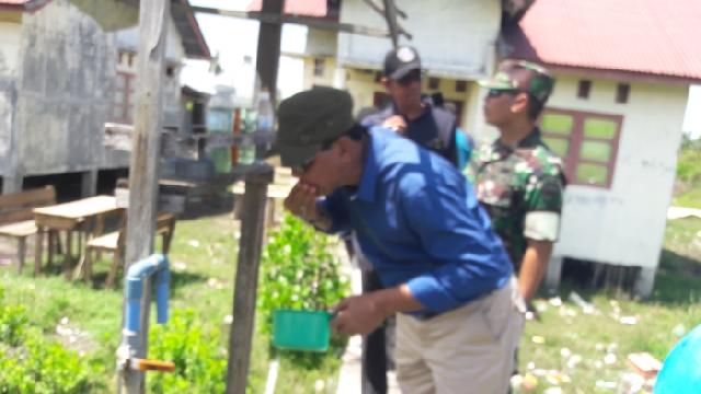 Kunker Ke Panipahan, Suyatno Tinjau Sejumlah Proyek dan Sekolah