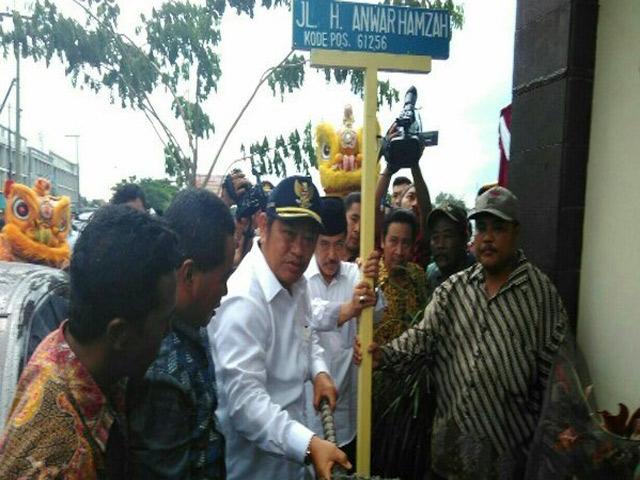 Wabup Ingin Bangun Kereta Lampu