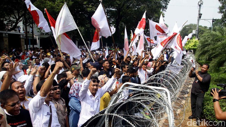 Pendukung Prabowo Teriakkan Ganti Presiden