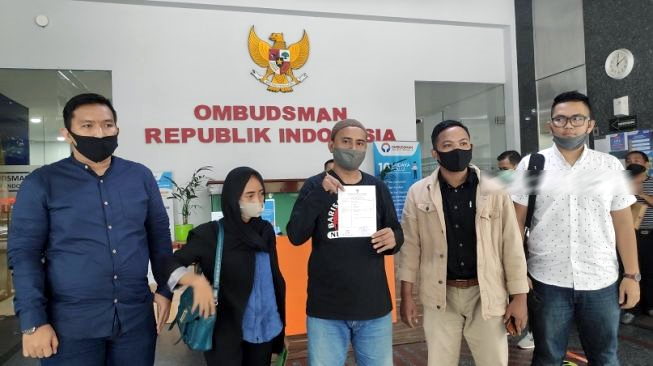 Relawan Jokowi Laporkan Erick Thohir dan Sri Mulyani Atas Tuduhan KKN, Bawa Perjuangan Aktivis 98