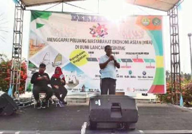Pemprov Riau dan UR Deklarasi