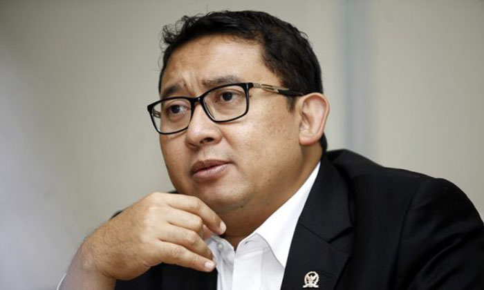 Fadli Zon Minta Jokowi Larang Mudik: Jangan Plin Plan