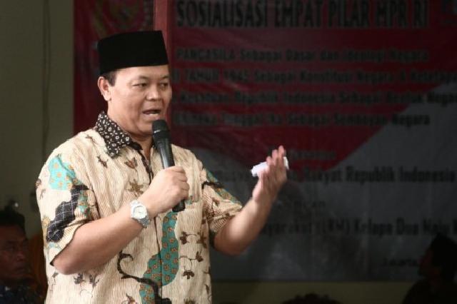 Hidayat Nur Wahid dan Anis Matta Hadiri Aksi 115