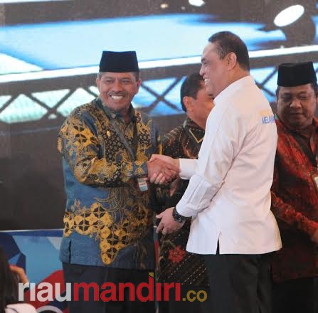 Pemkab Siak Kembali Raih Penghargaan Akuntabilitas Kinerja Terbaik Se-Riau