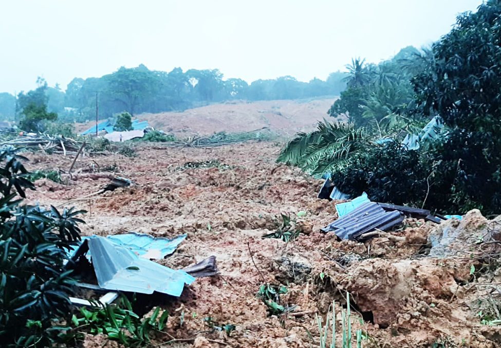 Bencana Tanah Longsor, Kepala BNPB Langsung Terbang ke Natuna 