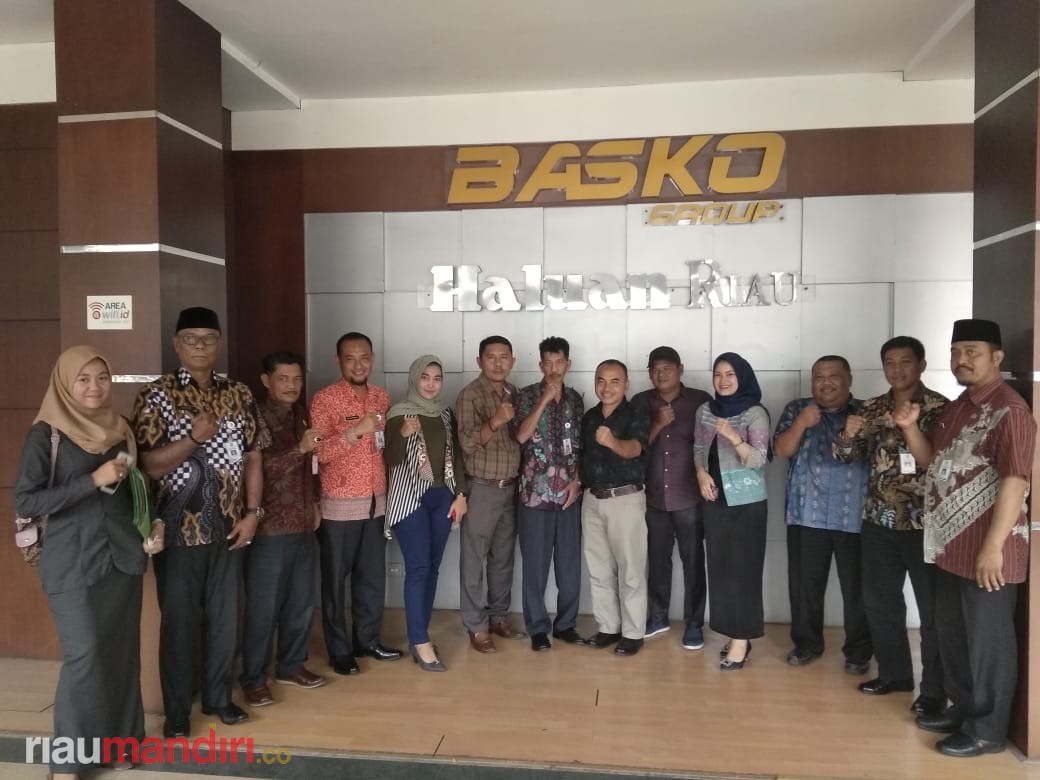Kadis Kominfotik Bengkalis dan Jajaran Silaturahmi ke Haluan Riau dan Riaumandiri.co