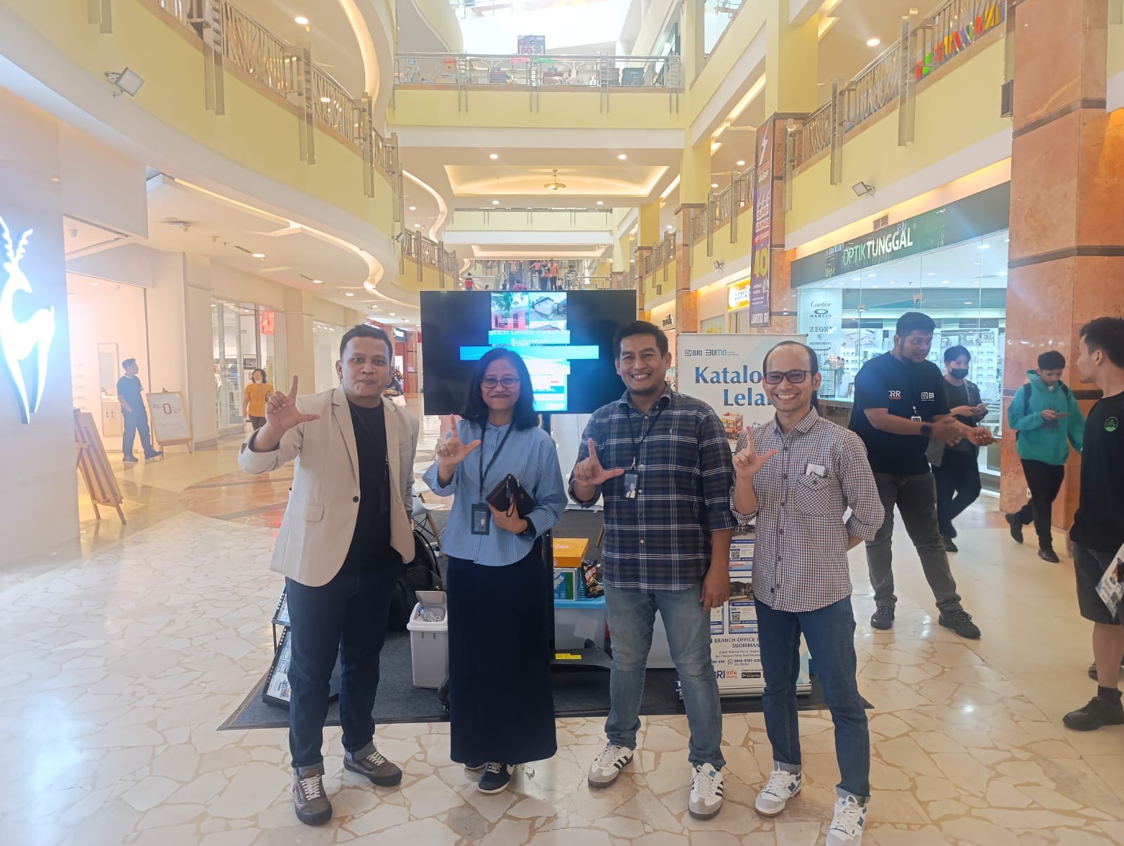 BRI Region 2 Pekanbaru Expo di Mal SKA: Permudah Miliki Aset Melalui Lelang