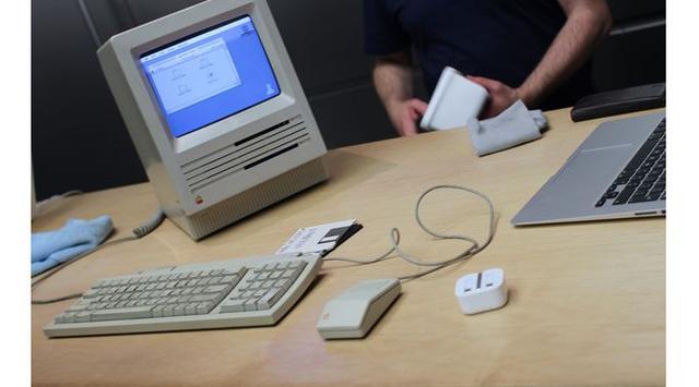 Prototipe Mac SE Berusia 30 Tahun Berhasil Dihidupkan Kembali