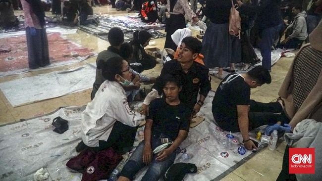 186 Mahasiswa Terluka Akibat Demo Ricuh di DPRD Jabar
