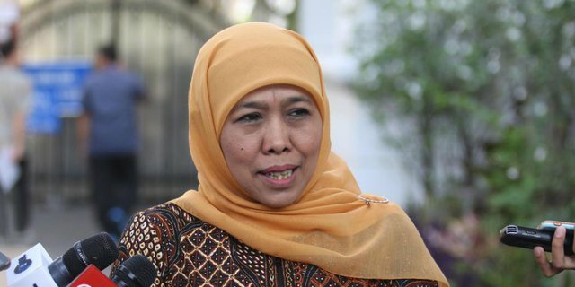 Sebaran Corona Meluas, Khofifah Salahkan Warga Jatim Bandel