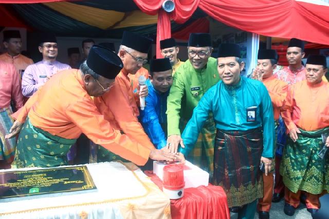 Peringatan Hari Jadi Riau, PLN Aliri Listrik di 17 Desa