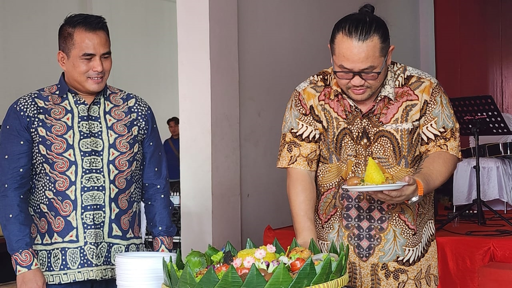 Hino Riau Buka Cabang Dealer ke-5 di Jalan SM Amin Pekanbaru