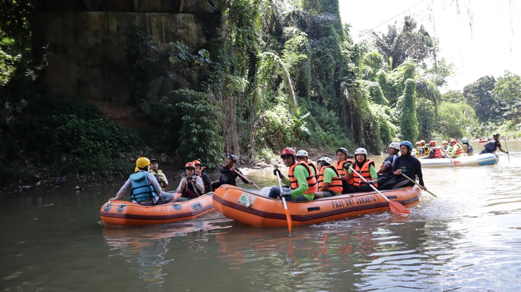 Diikuti Puteri Indonesia Lingkungan 2020, KLHK Lakukan Susur Sungai Ciliwung