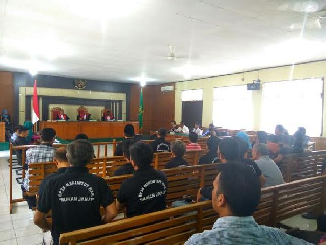 Pedagang Plaza Sukaramai Melawan PT MPP, Walikota Tak Hadir, Sidang Perdana Batal Digelar