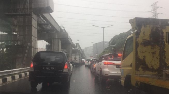 Banjir Lagi, 17 Jalan di Tiga Wilayah Jakarta Tergenang Air