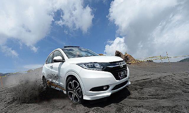 Inden Honda HR-V Menumpuk Hingga 2016