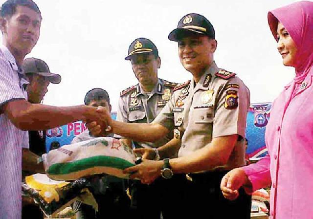 Kemala Bhayangkari Riau Bantu Anggota Polsek