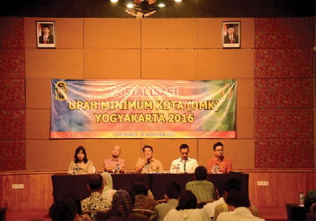 Kesbangpol Intensifkan Pemantauan Organisasi Terlarang