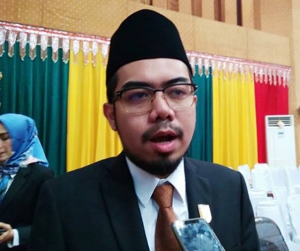 Ginda Burnama Jabat Plt Ketua DPRD Kota Pekanbaru