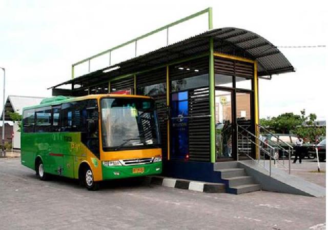 Dishubkominfo Siapkan Bus  Umum di Terminal Roro Air Putih