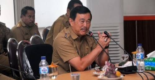 Wabup Kuansing Terima Dua Gelar Kehormatan dari Keraton Surakarta Hadiningrat