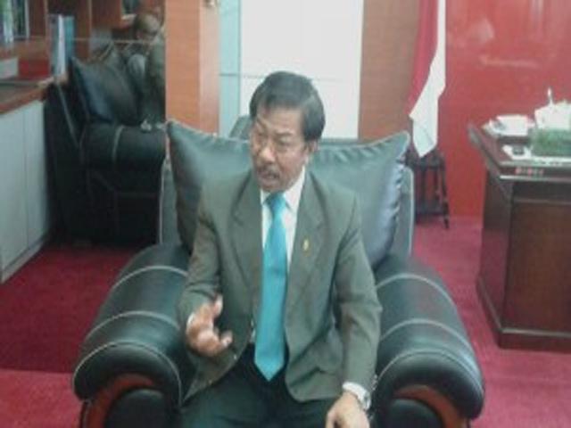 Ketua DPRD Kepri Kecam Pernyataan Sekda