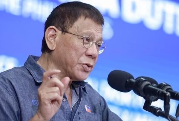 Presiden Duterte Mendadak Pensiun, Diduga Demi Putrinya