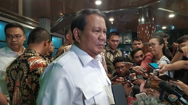 Usai Jenguk Wiranto, Prabowo: Saya Tidak Melihat Ada Rekayasa