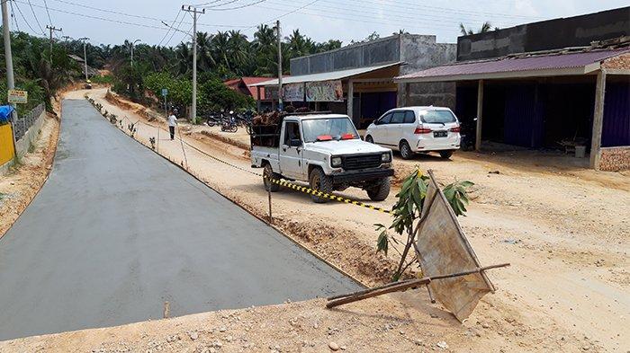 Proyek Rigid Jalan Badak Pekanbaru Harus Selesai Sebelum Akhir Tahun