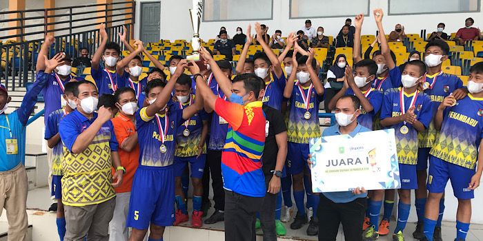 Pekanbaru Sukses Jadi Juara Kejurda Sepakbola U14 Piala Gubernur Riau