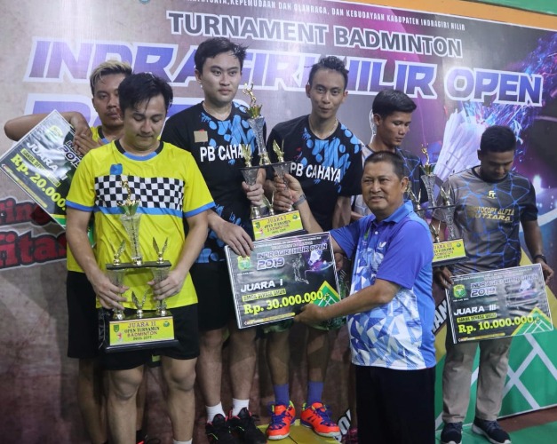 Badminton Berkembang dengan Pesat di Inhil, Pemda Usulkan Bikin GOR Representatif