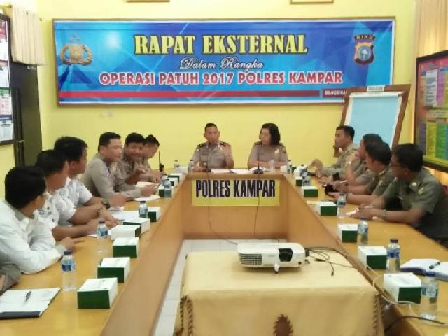 Polres Kampar Gandeng Semua Pihak Sukseskan Operasi Patuh Siak 2017