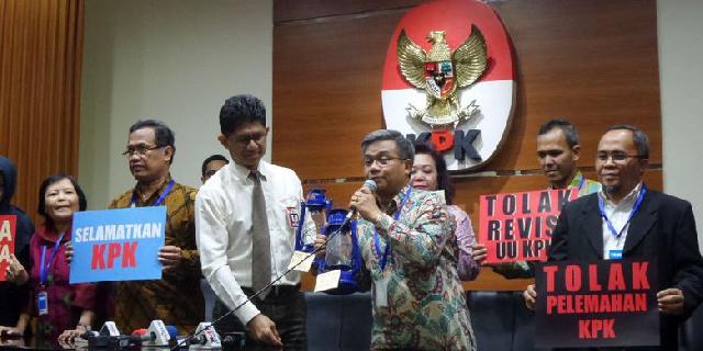 Forum Rektor Tolak Revisi UU KPK