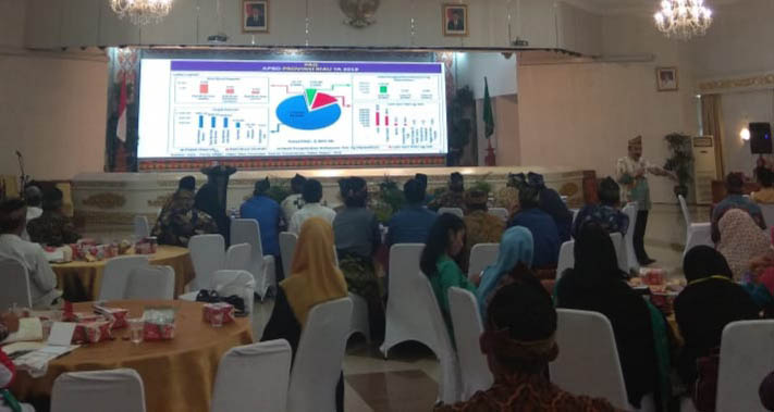 Moenek Sebut Hasil Seminar Majelis Bincang Riau Bisa Jadi Bahan RPJMD