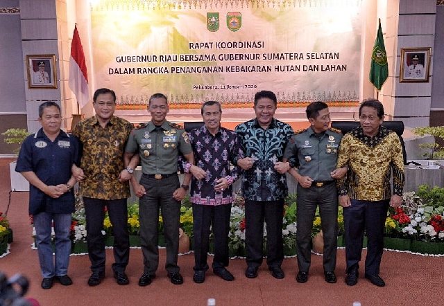 Riau dan Sumsel Sepakat Bersama Mengatasi Karhutla