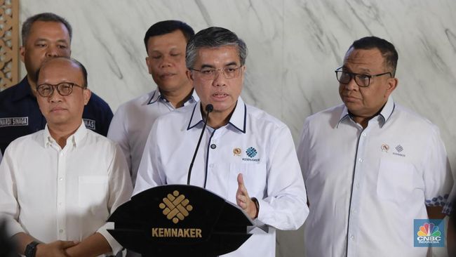 Kemenaker Catat 105 Ribu Lulusan Baru Daftar Program Magang Pemerintah