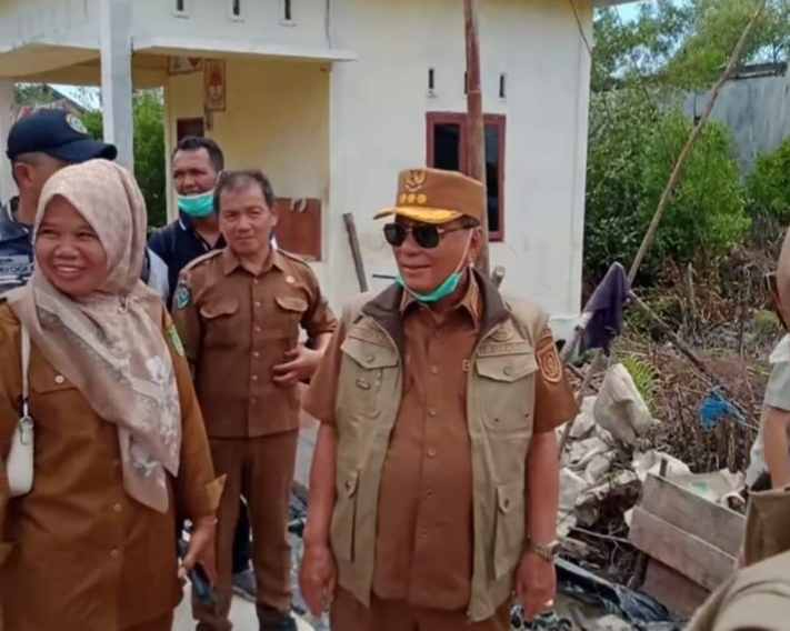 Bupati Bistamam Tinjau Penanganan Kasus Malaria di Sinaboi